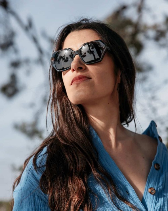 KAREN KA Friendly Frenchy Solaire