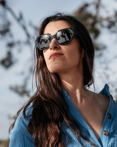 KAREN KA Friendly Frenchy Solaire